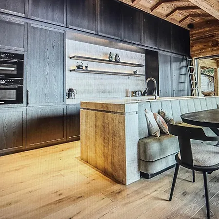 Penthouse Peak Davos